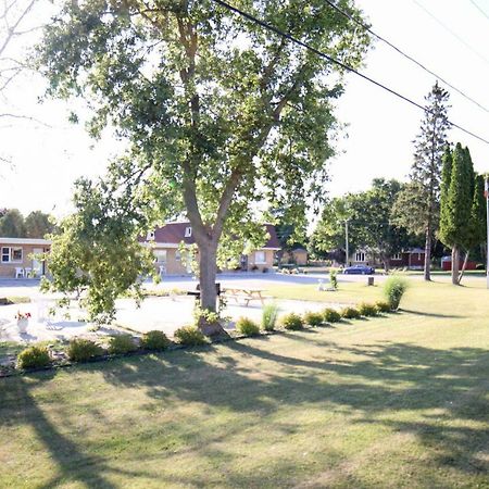 Walkerton Inn Motel Esterno foto