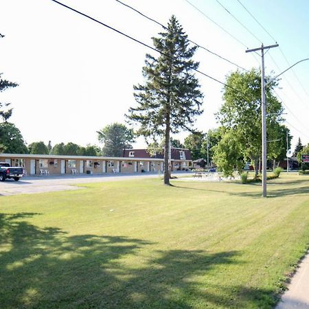 Walkerton Inn Motel Esterno foto