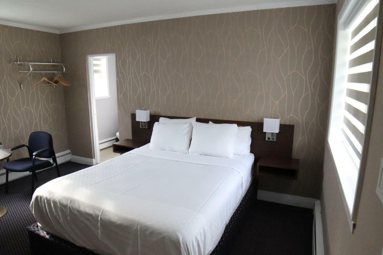 Walkerton Inn Motel Esterno foto