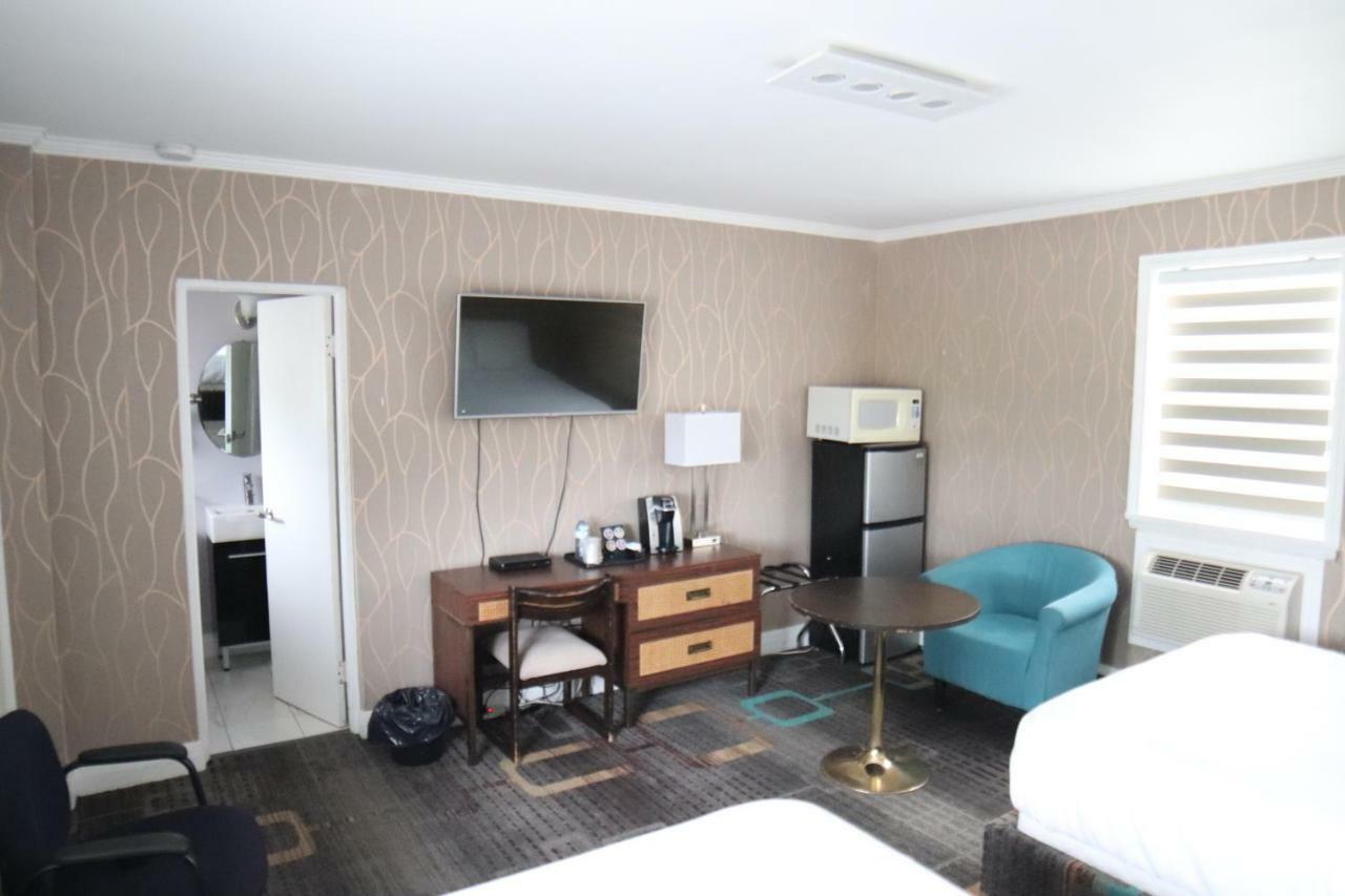 Walkerton Inn Motel Esterno foto