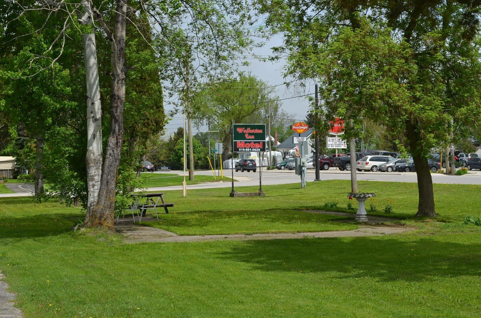 Walkerton Inn Motel Esterno foto
